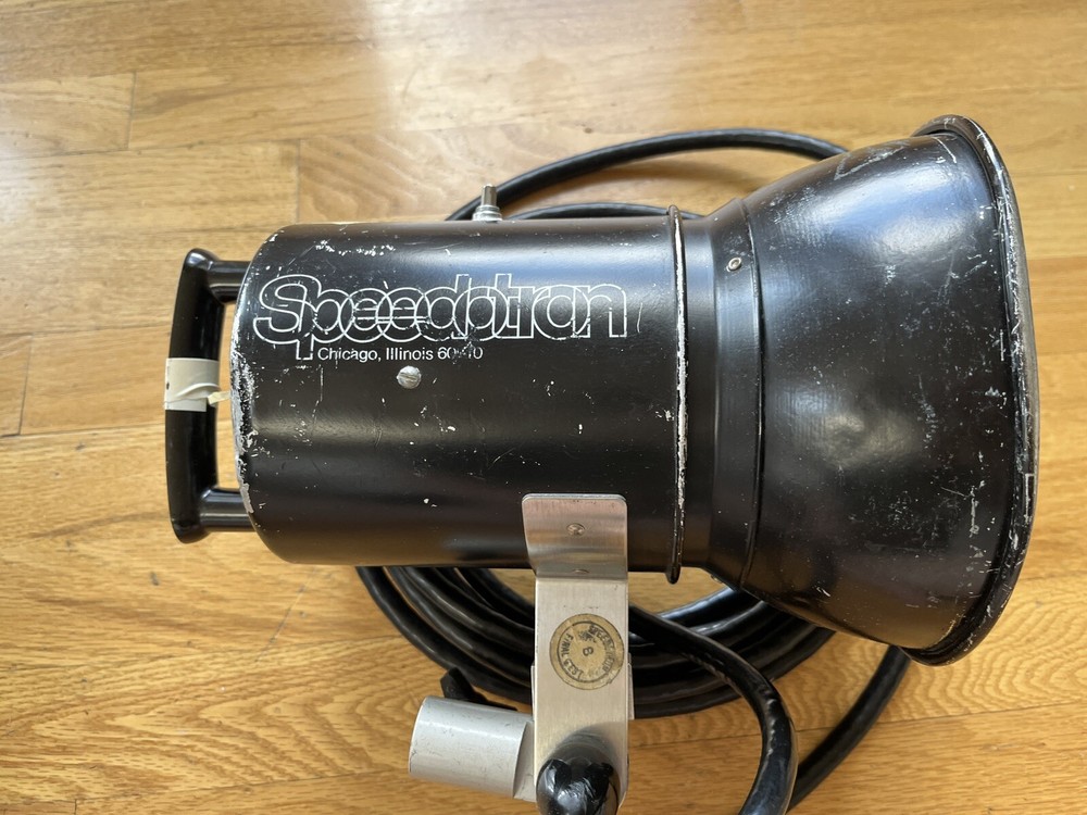 Speedotron Universal Light Head Strobe Model 102 #10