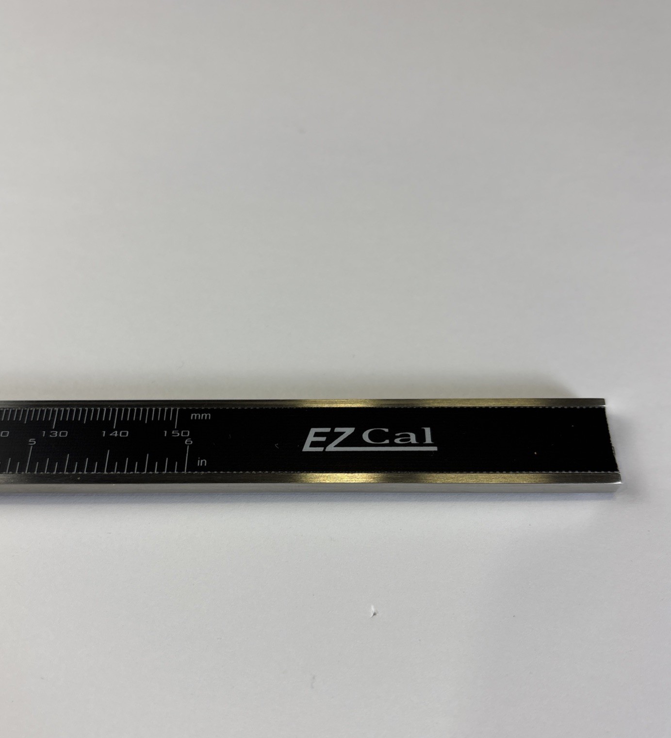 Premium IP54 0-6” EZ CAL Fractional Digital Caliper Case And Certification