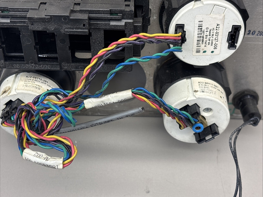 2015 Freightliner Cascadia Dash Control Panel Assembly