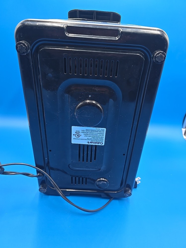 Cuisinart CBK100 Automatic Bread Maker Machine Silver 120VAC 500W