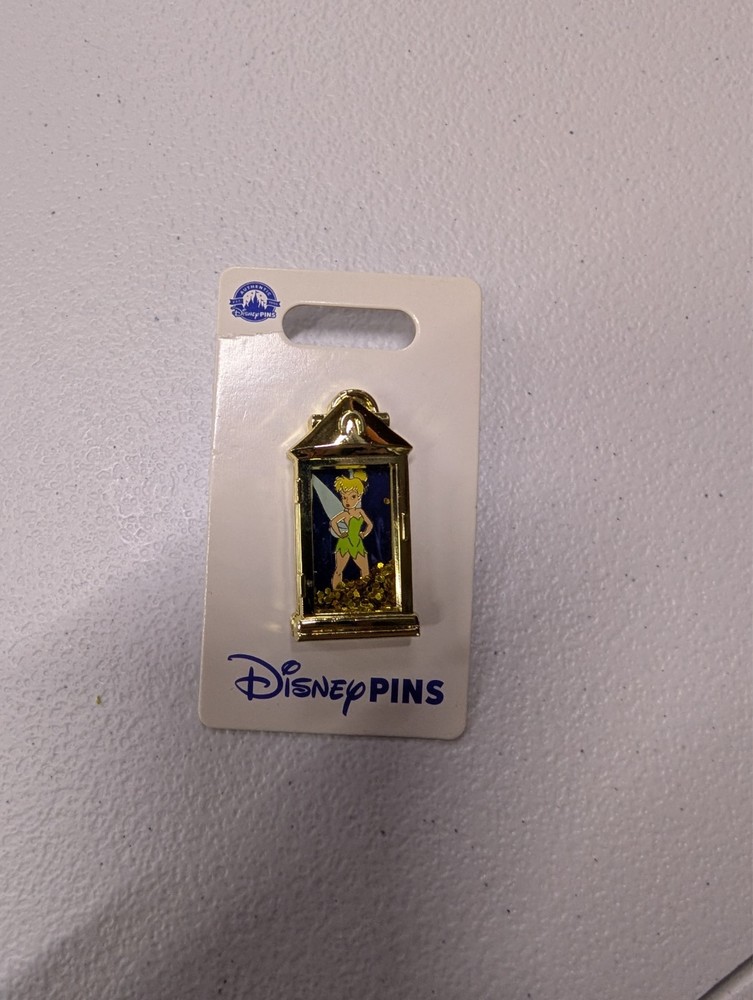 Disney Parks - Tinker Bell Lantern with Gold Pixie Dust Disney Pin NEW