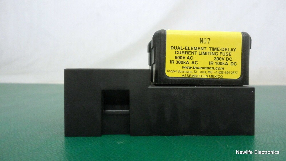 HP 525976-001 200-250V~ 12A Neutral Fusing Unit