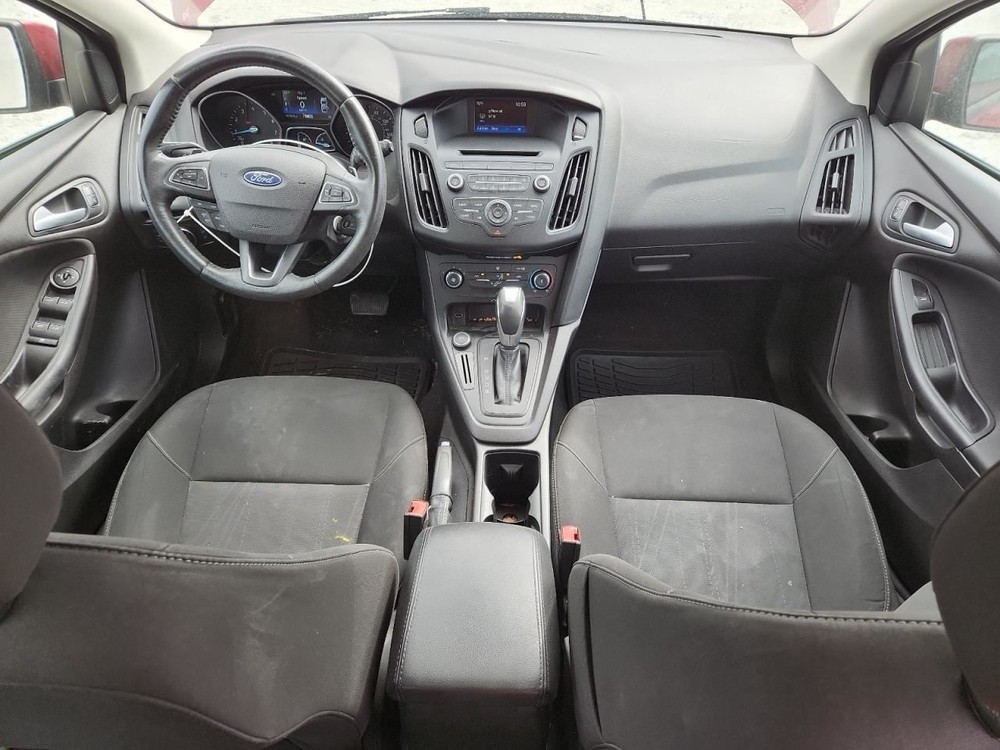 FOCUS 2015 Glove Box 4859930