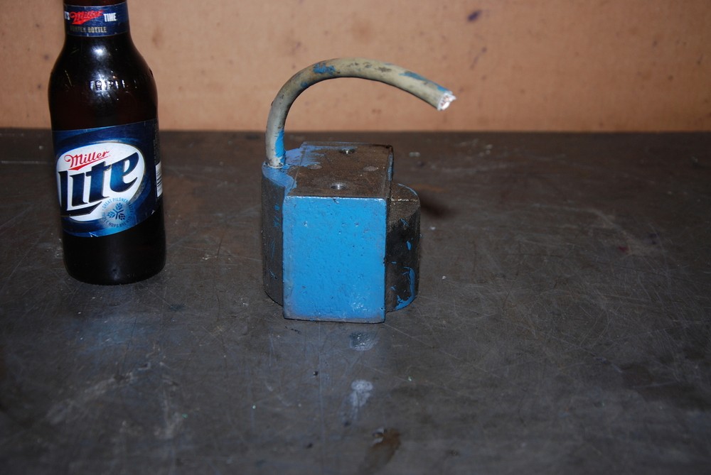 Magnetic vibrator for vibratory table INV=26790