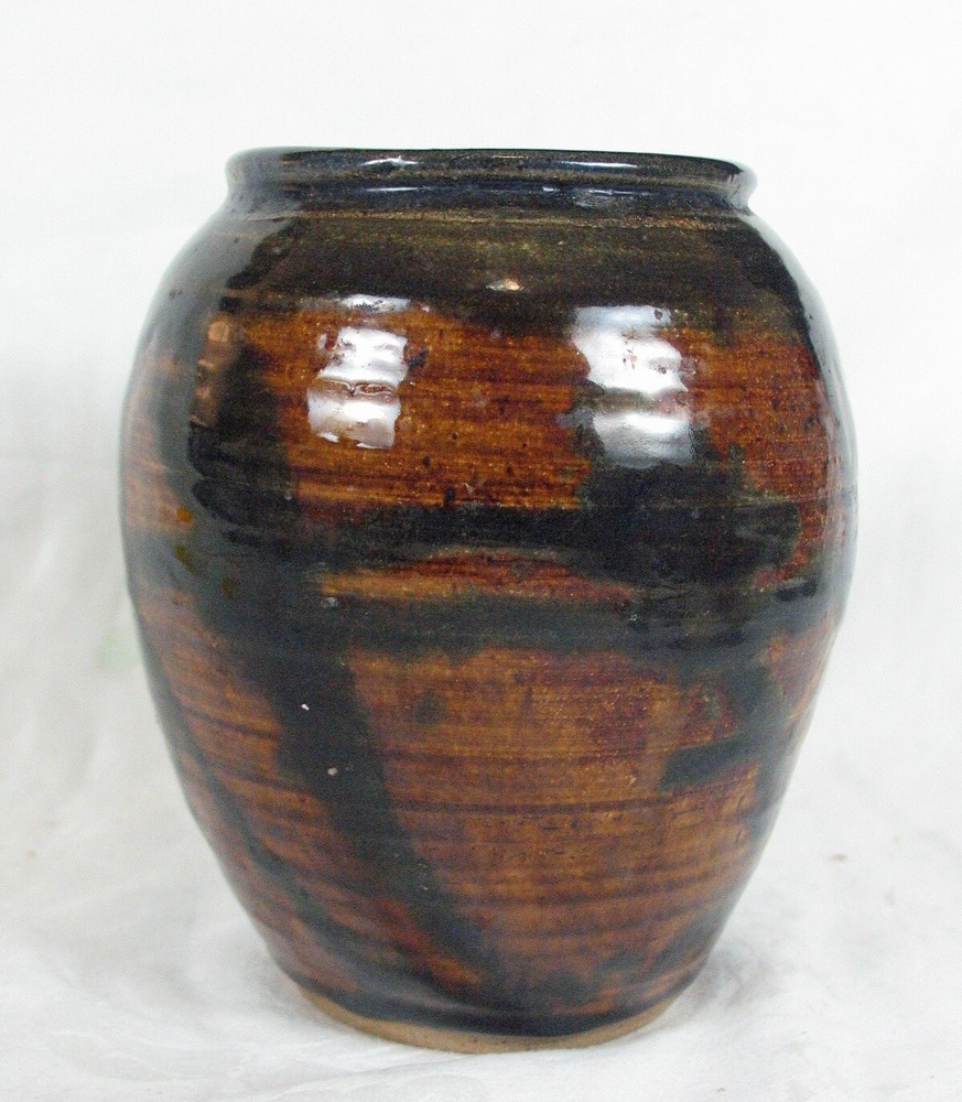 Signed BMB ? Studio Pottery Vaze Glazed inside out