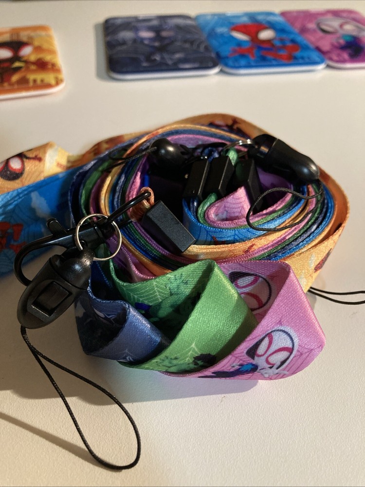 5 Different Marvel Hulk Spider-Man && Lanyards Lot New