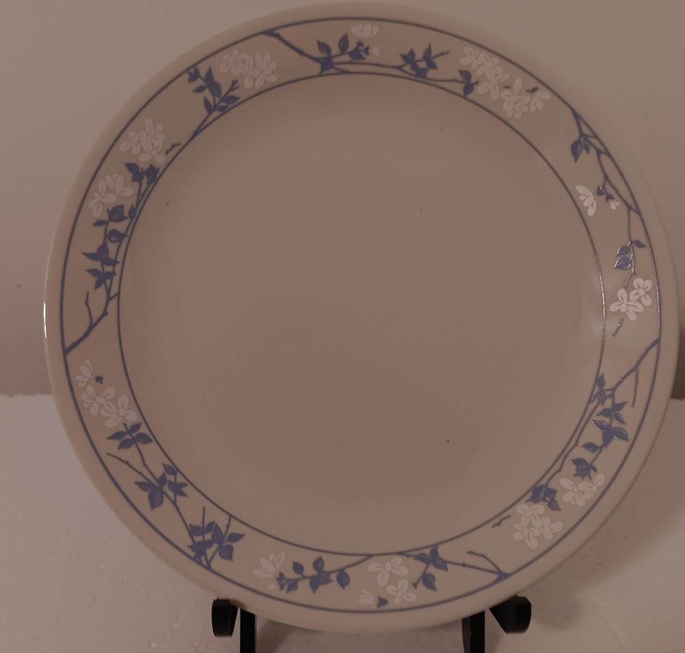 Corelle First of Spring Items - excellent condition