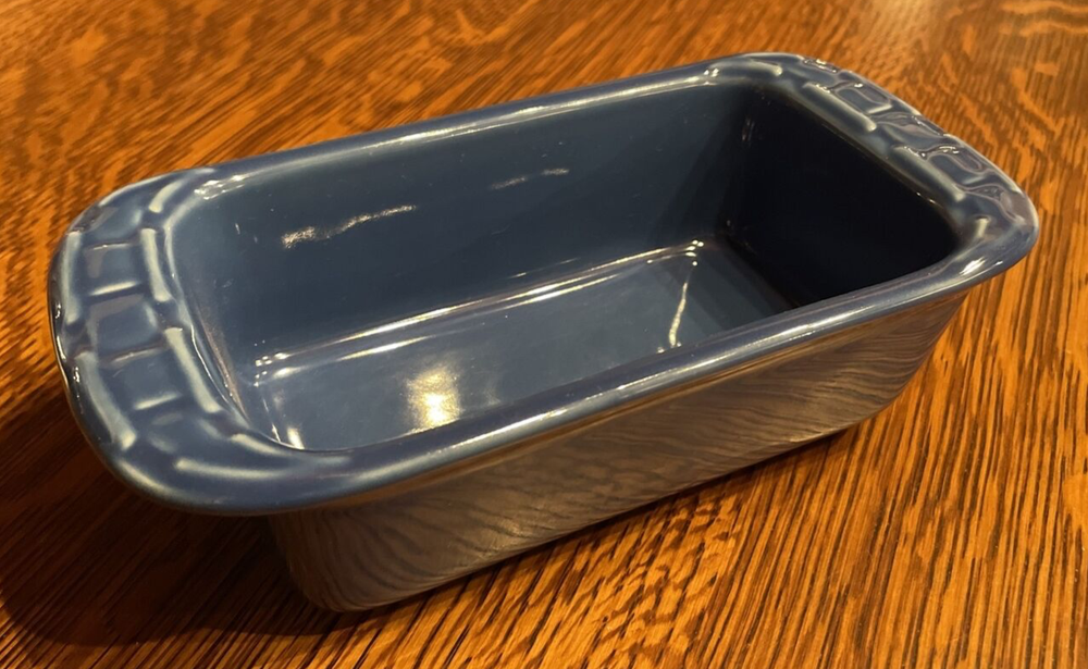 Longaberger Cornflower Blue Loaf Pan Woven Traditions Pattern Vitrified Pottery