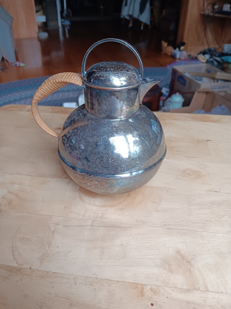 BERNARD RICE'S SONS APOLLO SILVER PLATED TEAPOT W/ RATTAN WRAPPED HANDLE. 1171