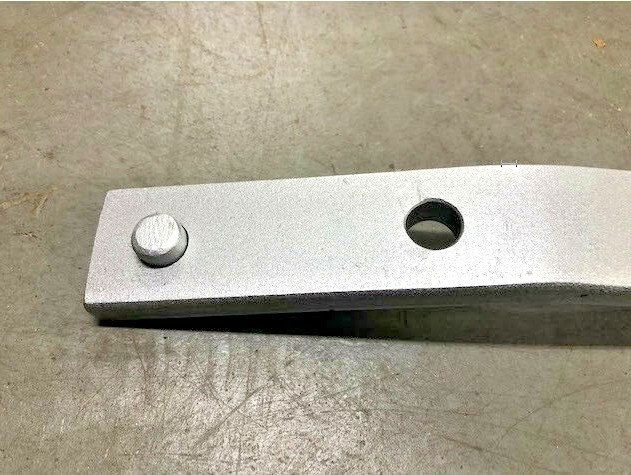 6100270 Fixed Tine Arm for DaRos Hay Tedder with One Mounting Hole and One Mount