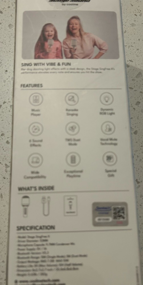 Wireless Bluetooth Karaoke Microphone with Dynamic Lights