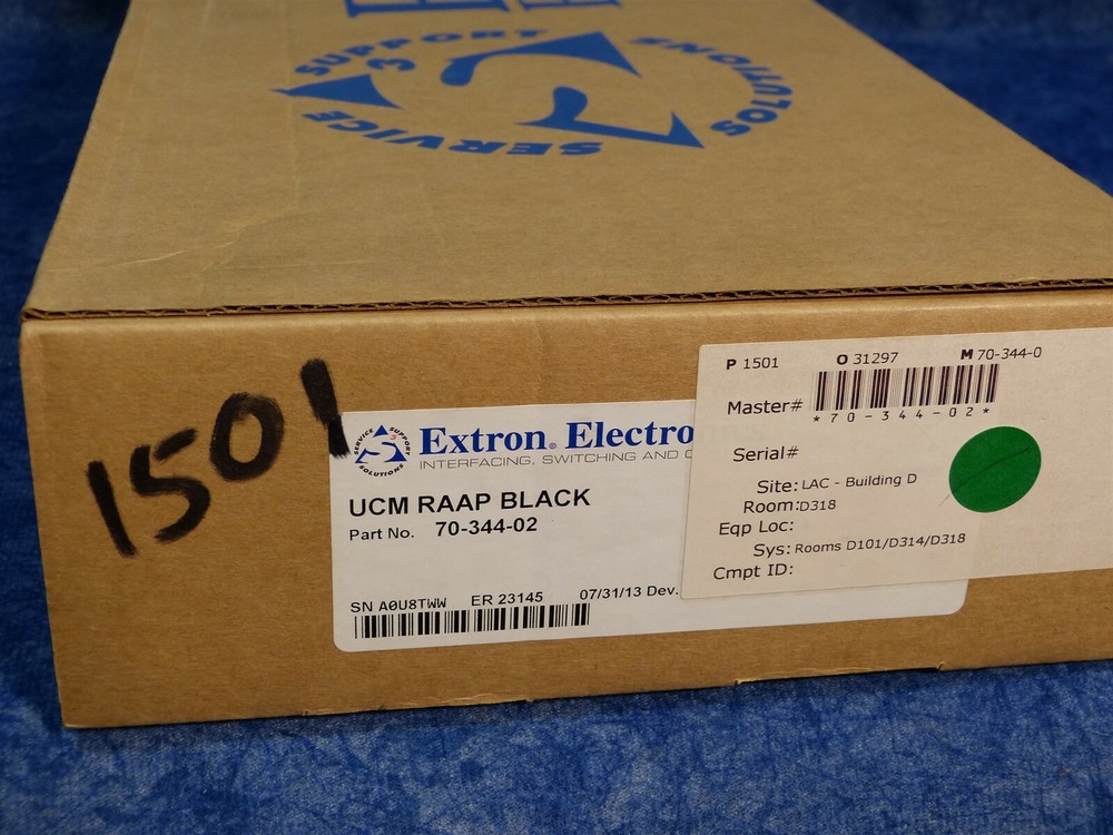 NEW Extron UCM RAAP Black 70-344-02 Universal Controller Mounting Rack Kit (A1)
