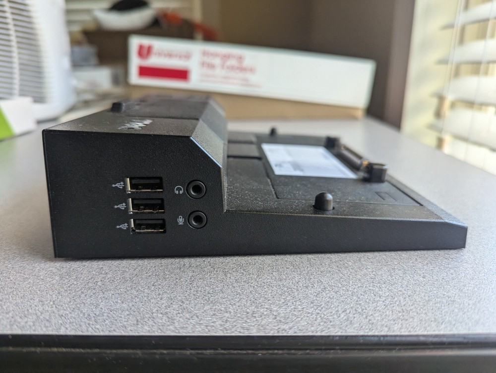 Dell E-Port II PR03X Dock Advanced Port Replicator