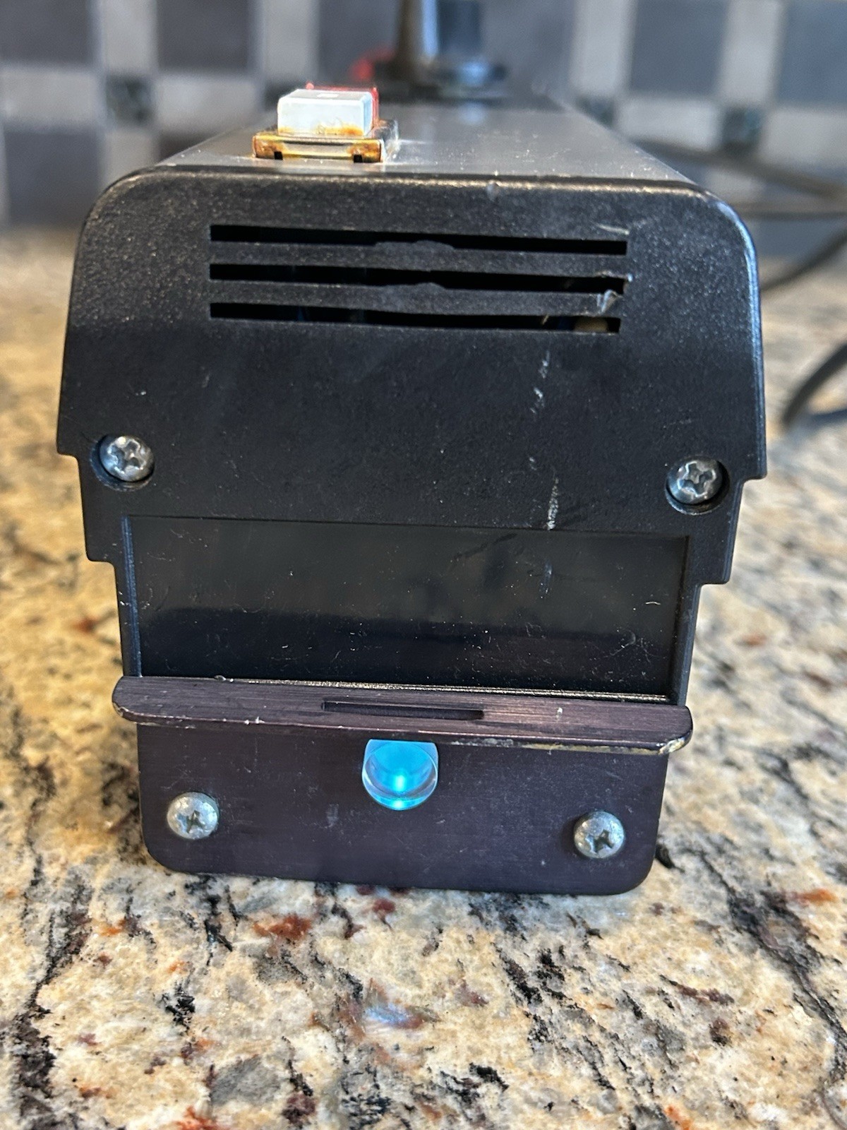 Spectroline Eprom Erasing Ultraviolet Lamp PE-140T Tested Works