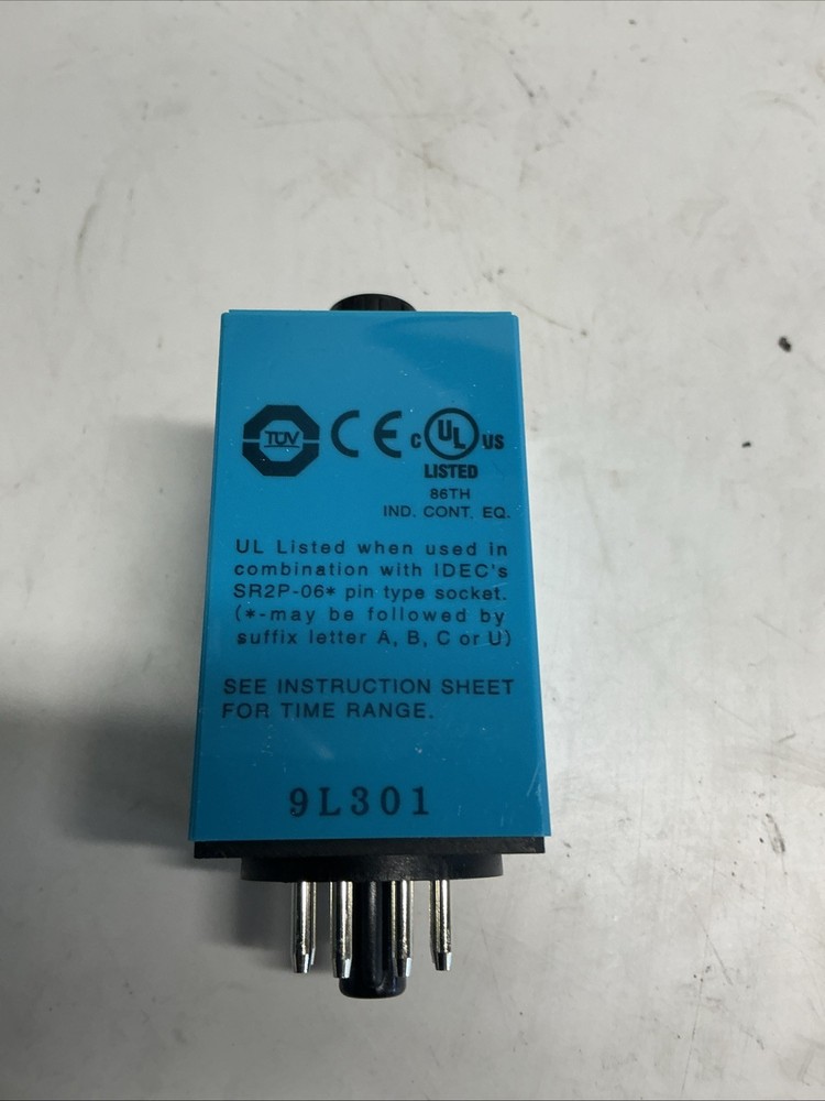 IDEC RTE-P1AF20 Timer Analog X-769