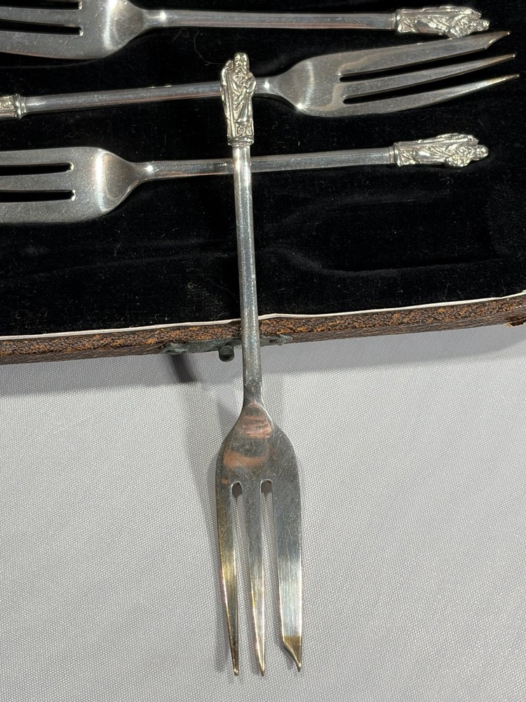 Antique solid silver Apostle Oyster fork set of Presentation Box
