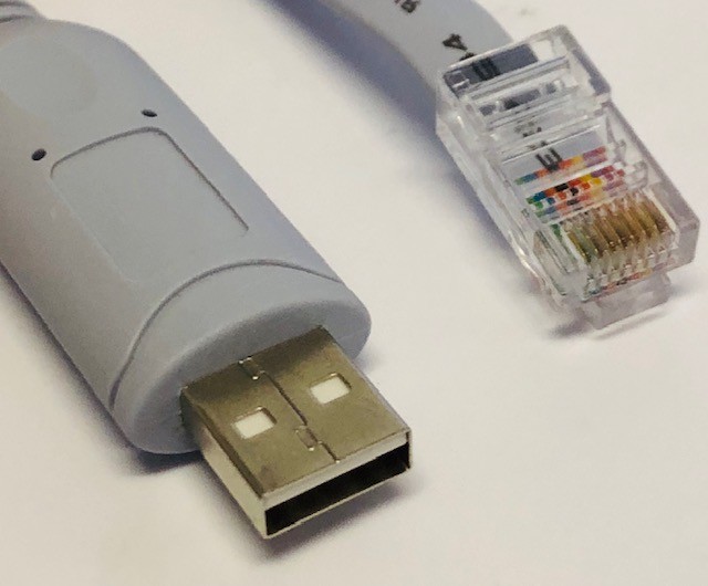 CAB-CONSOLE-USB-RJ45  Console Cable, 6ft     FTDI Cisco