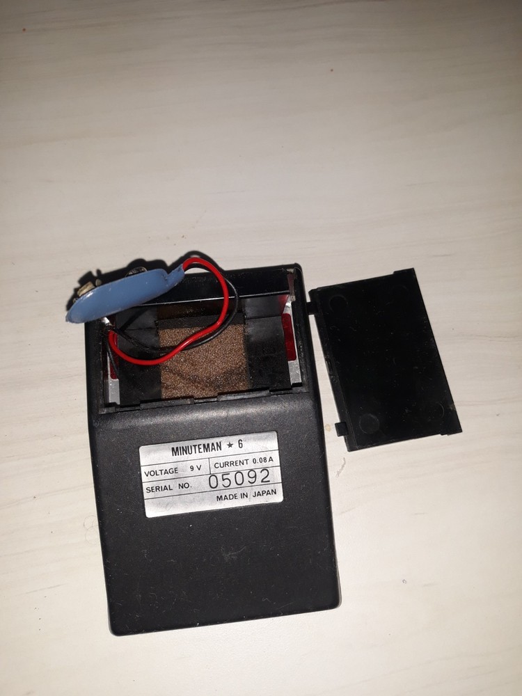 Commodore Minuteman * 6 Hand Held Calculator Working