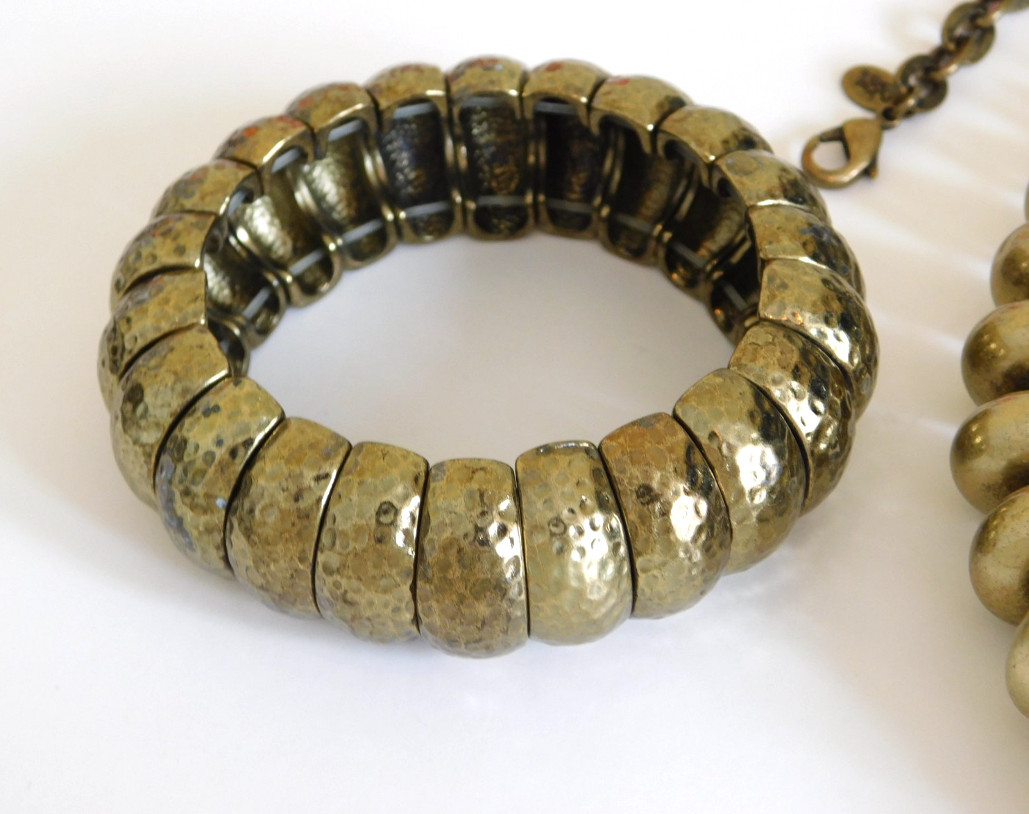 Vtg JOAN RIVERS Brass Tone Graduated Disc Bead Necklace & Stretch Bracelet Lot