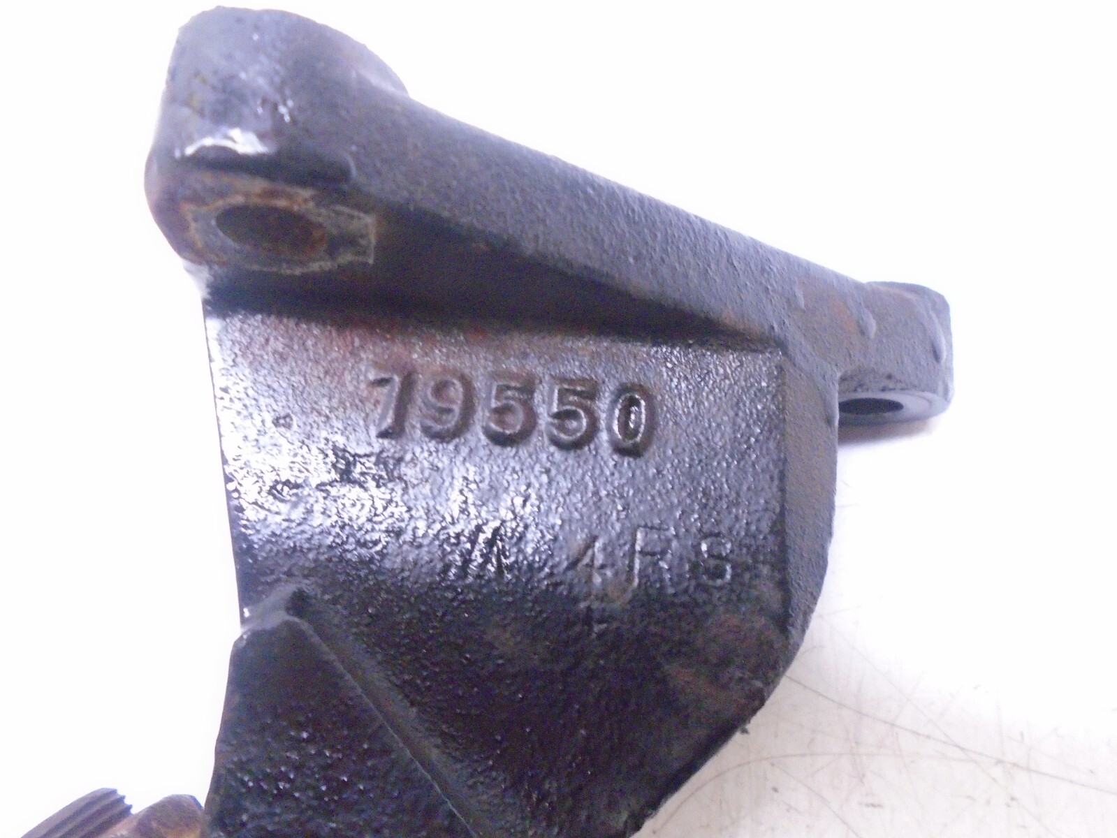 X2 Mercruiser V6 V8 4.3-5.7 Sterndrive Engine Mount 79550A1 66284A2 SINGLE