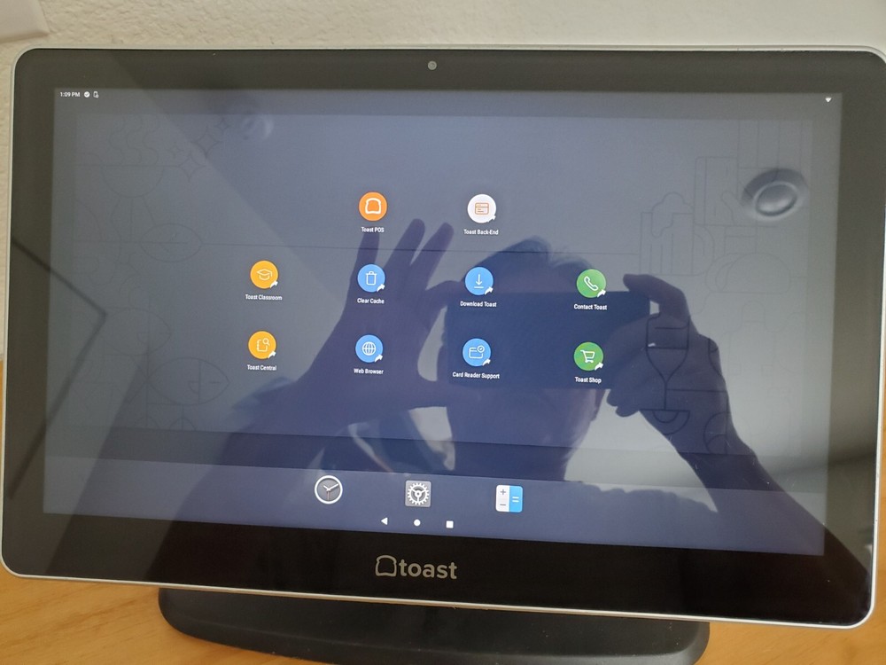 Toast Flex POS Data Processing System - MPN: TT200 (TT203)