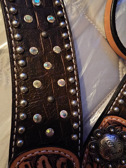 Rafter T Crystal Collection Tack Set