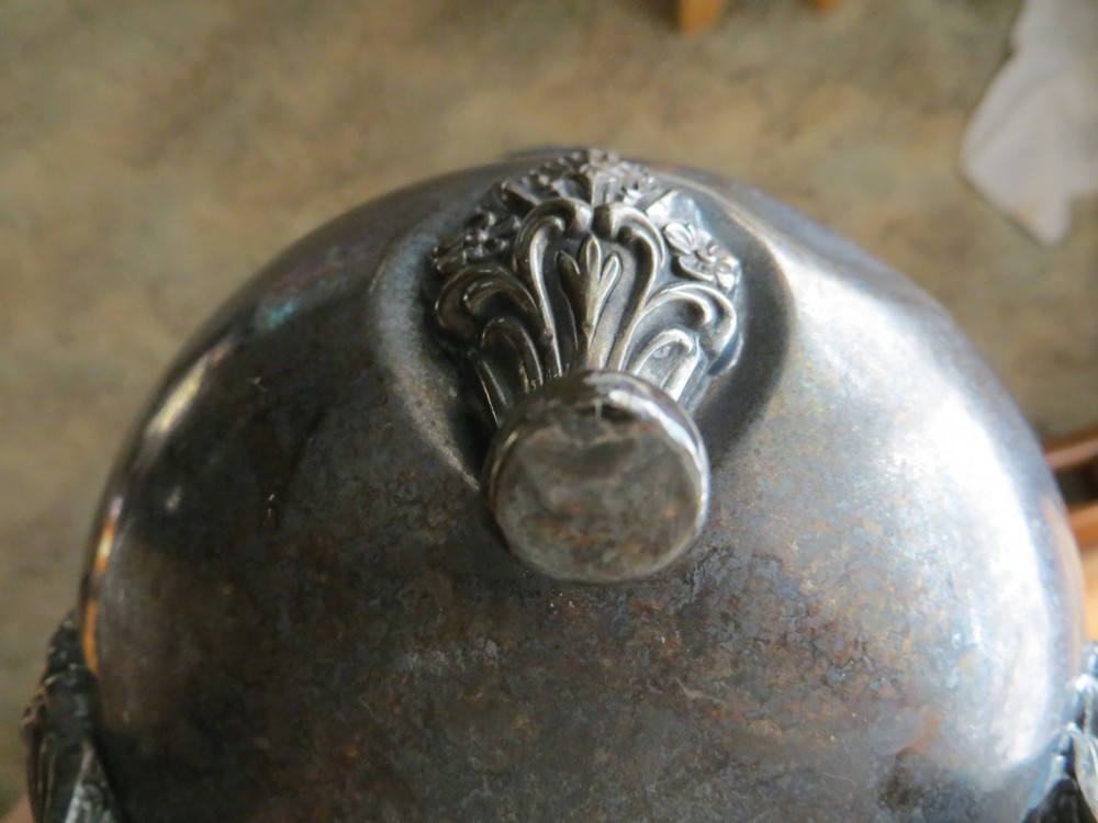 Silver Plate Footed Alvin Pitcher With Ice Cube Catcher 9" Tall Ep #P561