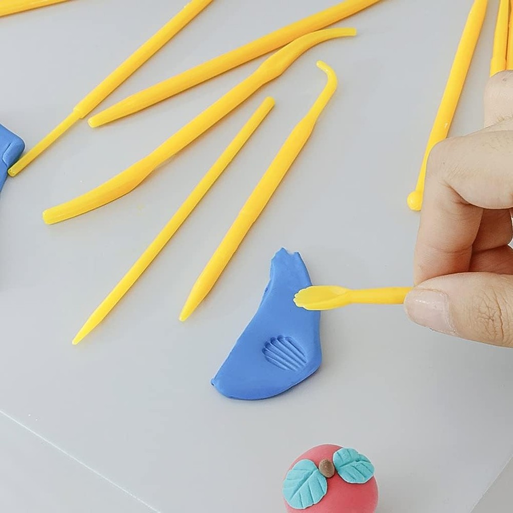 14-Piece Lightweight Plastic Clay Tools Set for Beginners’ Pottery Projects