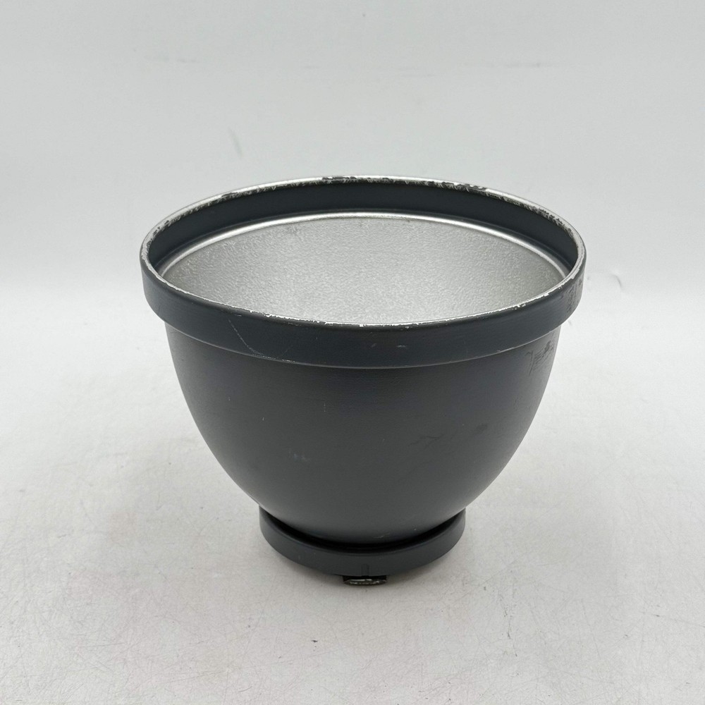 BRONCOLOR Reflector P70 Standard Narrow-Angle Open Reflector