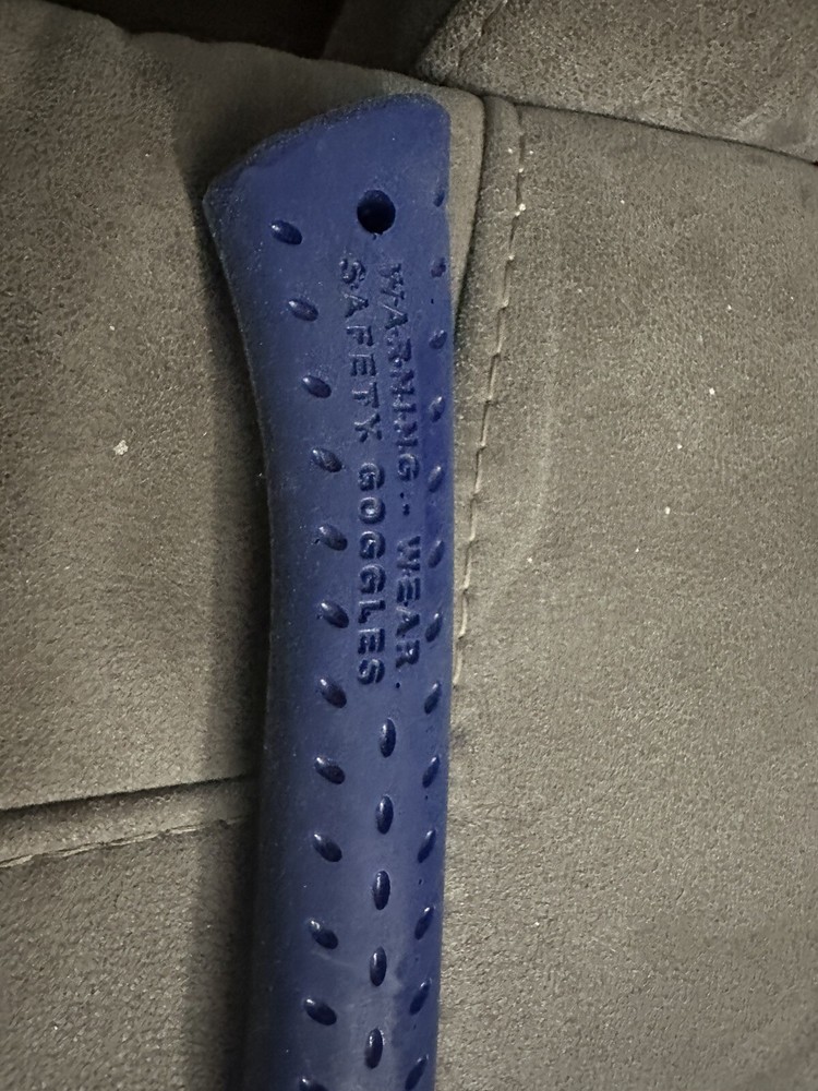 Estwing Campers 18.75 Axe E44A Shock Reduction Grip. (47)