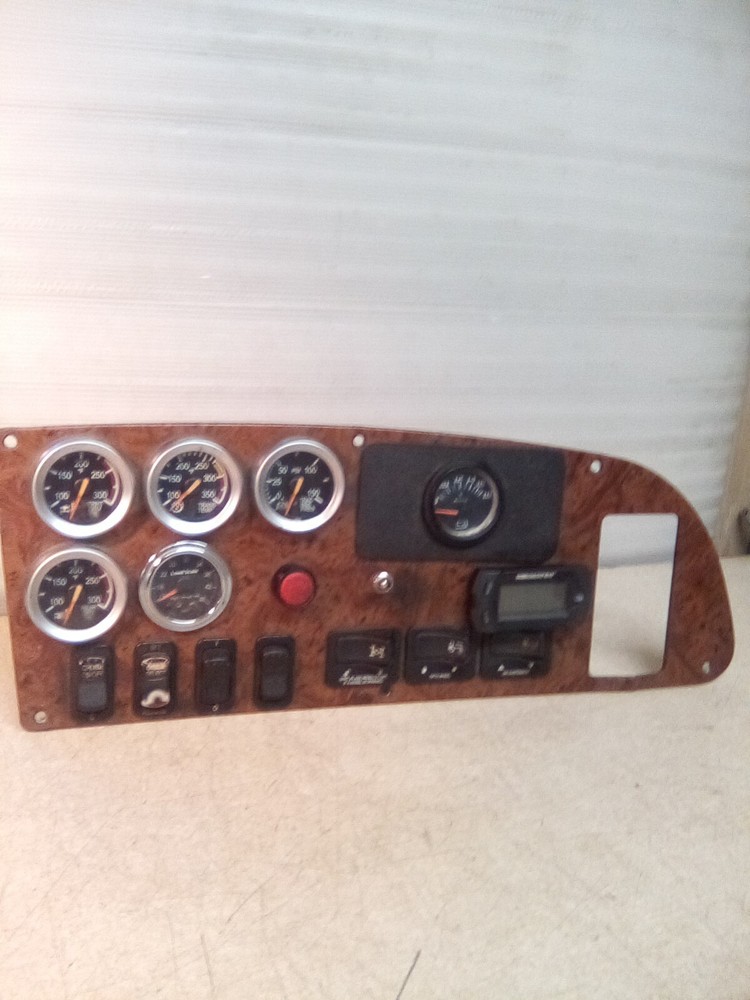 Peterbilt 387 Gauge Switch Panel 17-05006M125