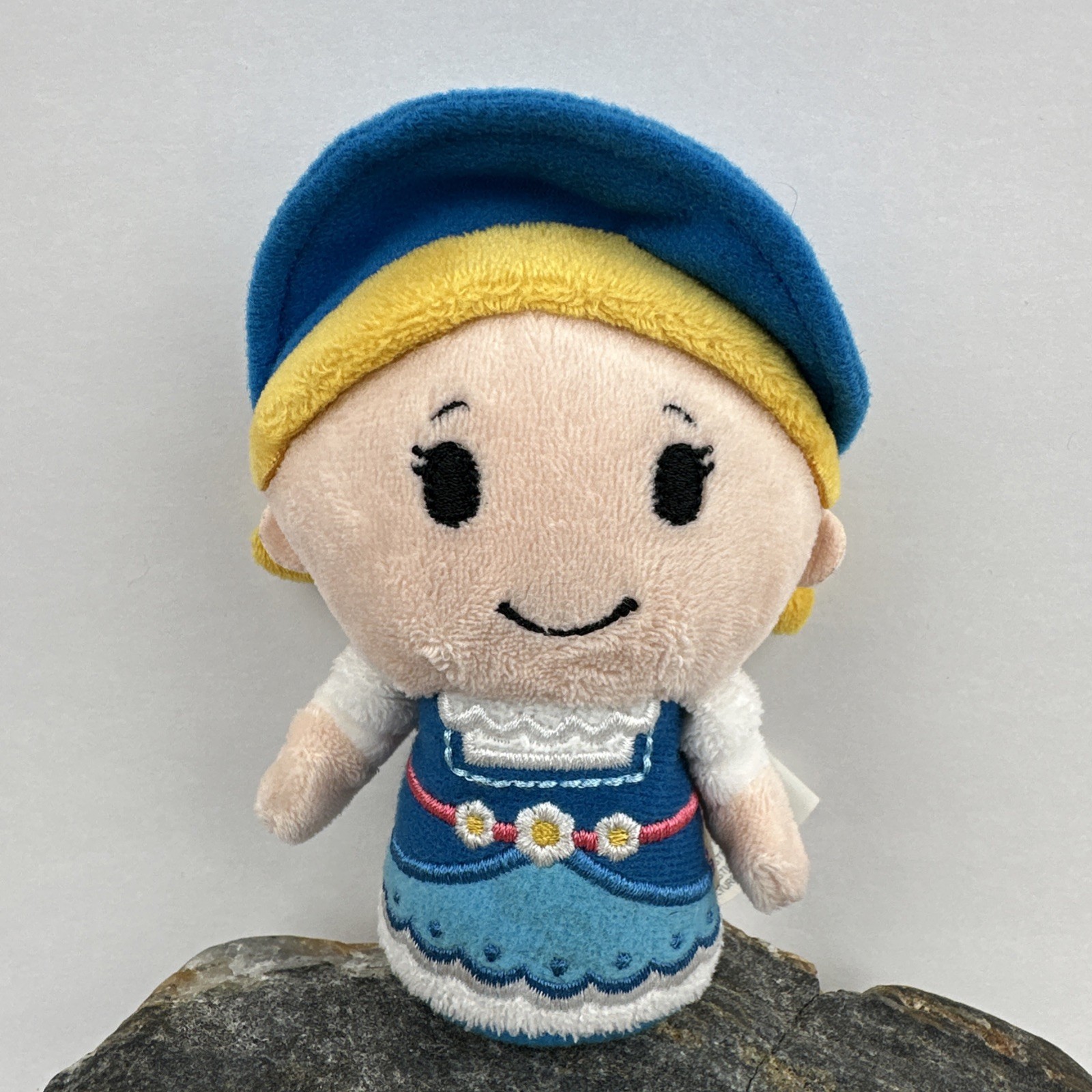 Hallmark Itty Bittys Little Bo Peep Girl Blue Dress Hat