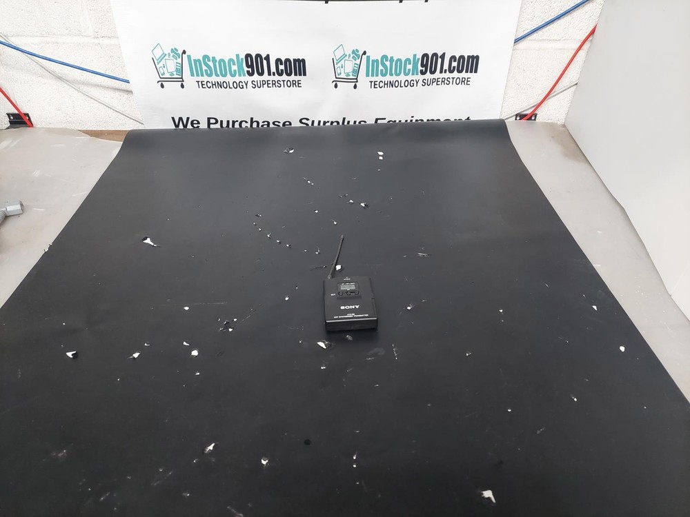 Sony UTX-B2 UHF Synthesized Transmitter