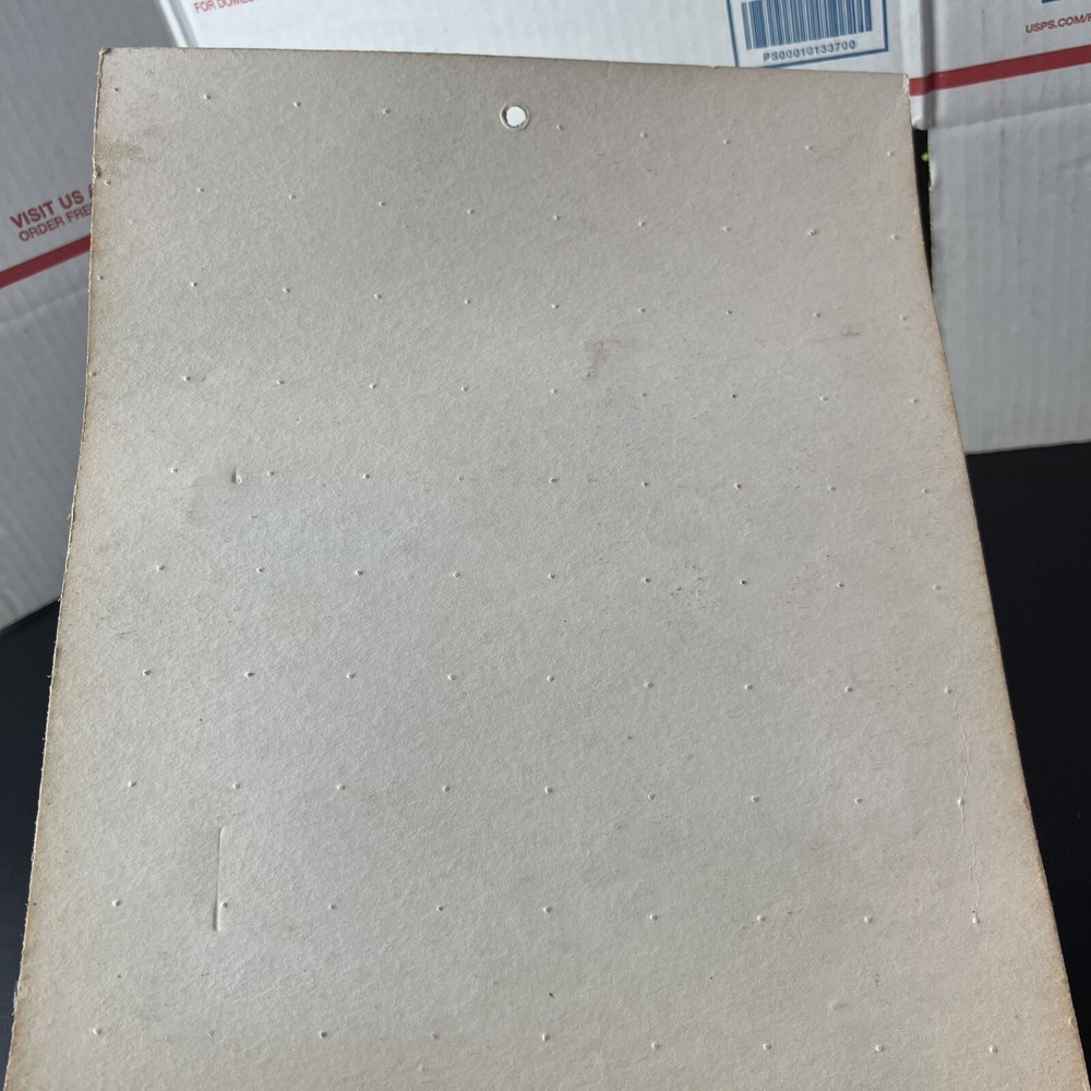VTG Comon Tatar, Inc 2- Plastic Peg Games Special Hinged Boxes 400 Magic Circle