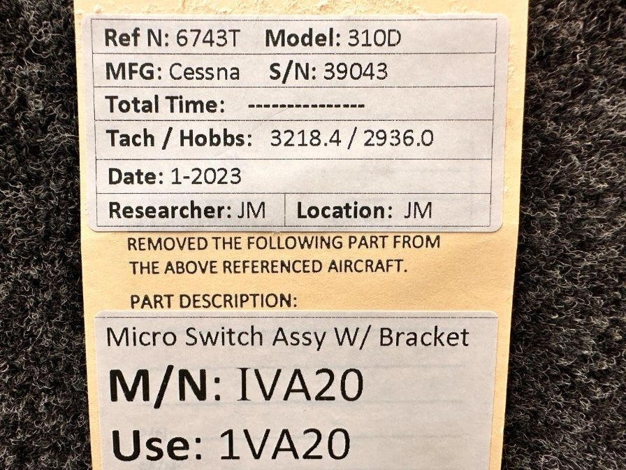 IVA20 (USE: 1VA20) Cessna 310D Micro Switch Assembly w Bracket