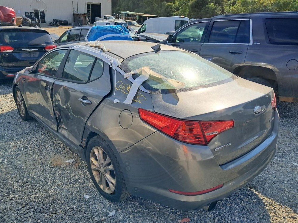 OPTIMAKIA 2012 Glove Box 4773597