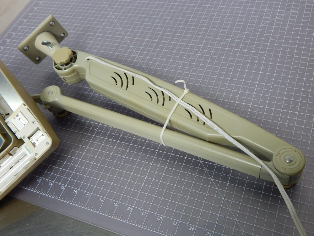 AVEN INSPECTION MAGNIFIER LIGHT M2771