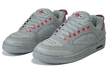 Es Creager (Grey)