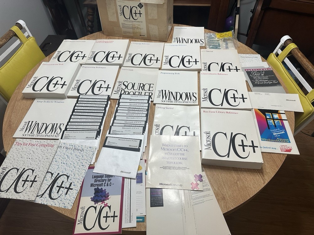 1992 Microsoft C/C++ Windows Software Development Kit Rare Set