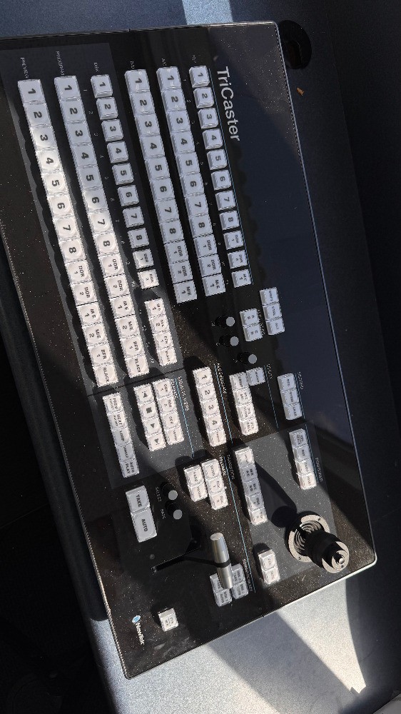 NewTek Tricaster TC1 with Control Surface - 4k UHD