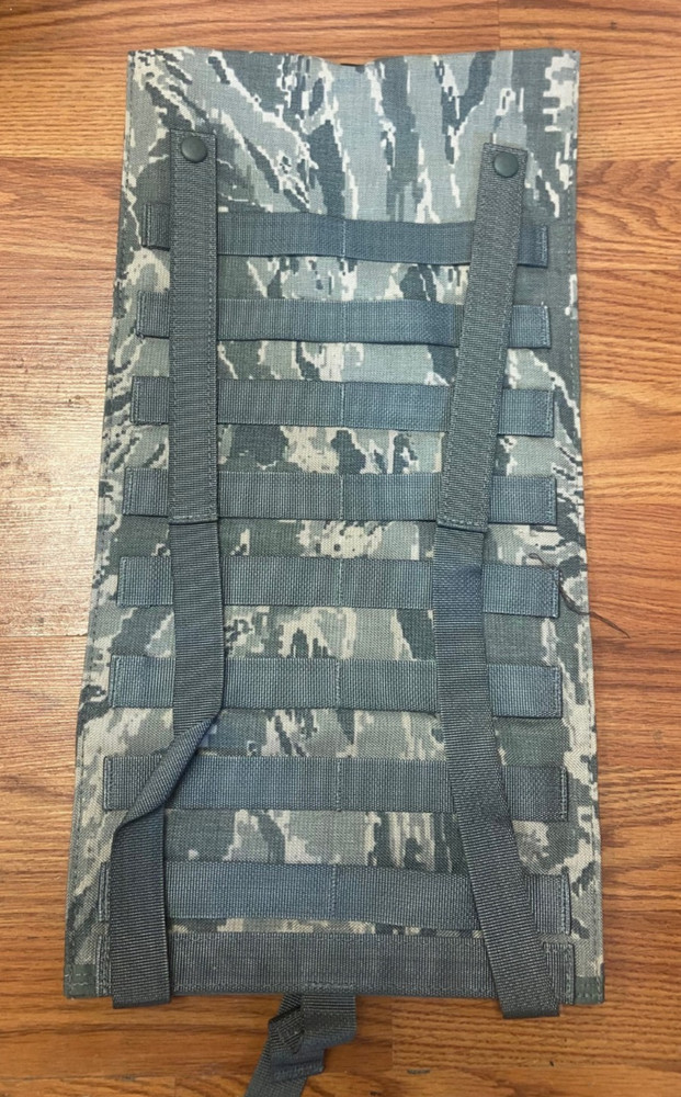 ACU Hydration System Carrier Pouch 100oz (Without Shoulder Straps)