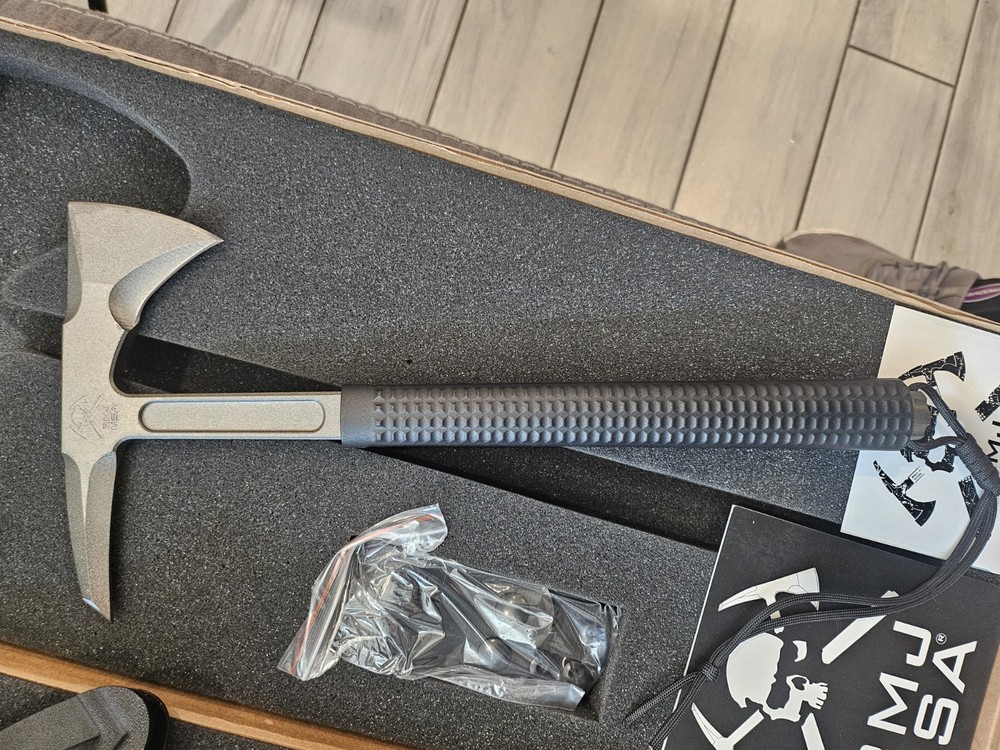 RMJ Tactical Shrike S13 Tomahawk
