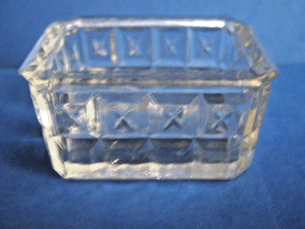 RECTANGULAR PRESSED GLASS OPEN SALT CELLAR w/SQUARE DESIGNS & "X's", c1900