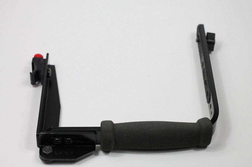 Stroboframe Folding Film & Digital Camera Flash Bracket USA /937