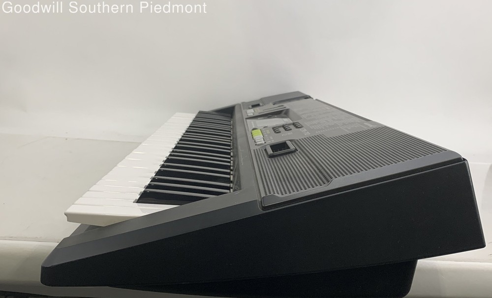 Casio CTK-710 61-Key Electronic Keyboard - Tested