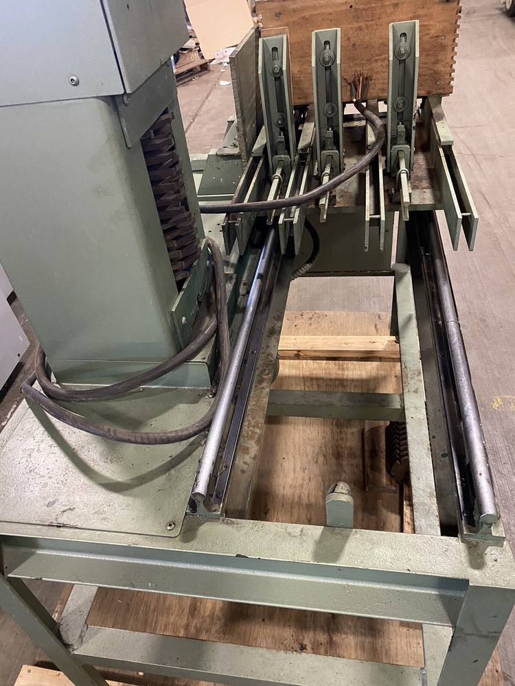 DADO ROUTER FOR BOXES 2 HP drawer joint cutting