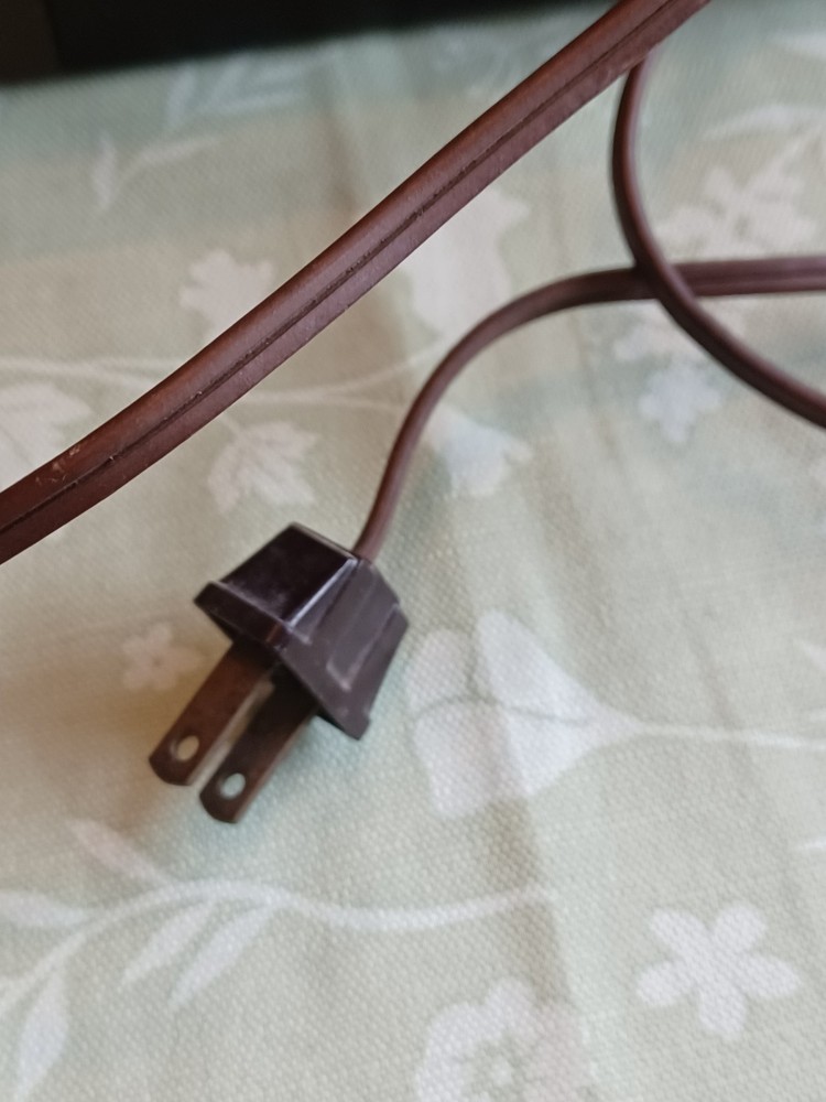 Vintage Snapit Bakelite Brown Light