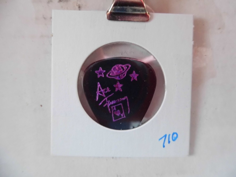 KISS "ACE FRAHLEY"~FAREWELL TOUR GUITAR PICK~8/14/00 (7/10)