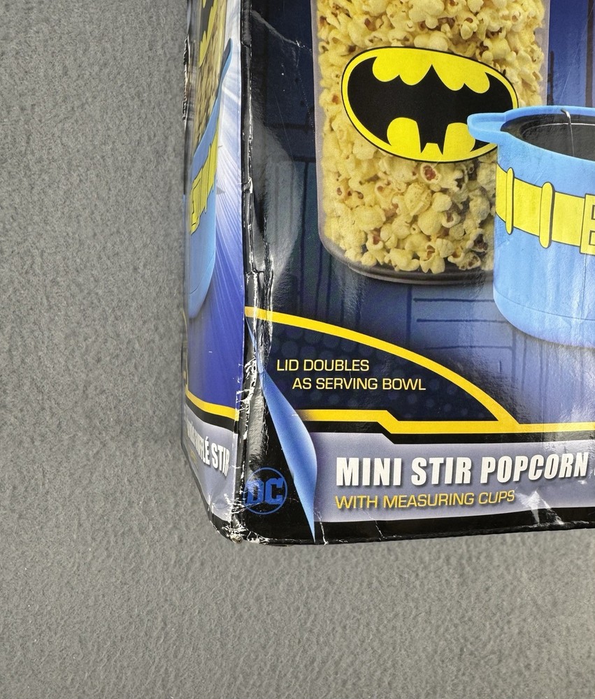 DC Comics TM Batman Mini Stir Popcorn Maker Popper~Open Box~See Description