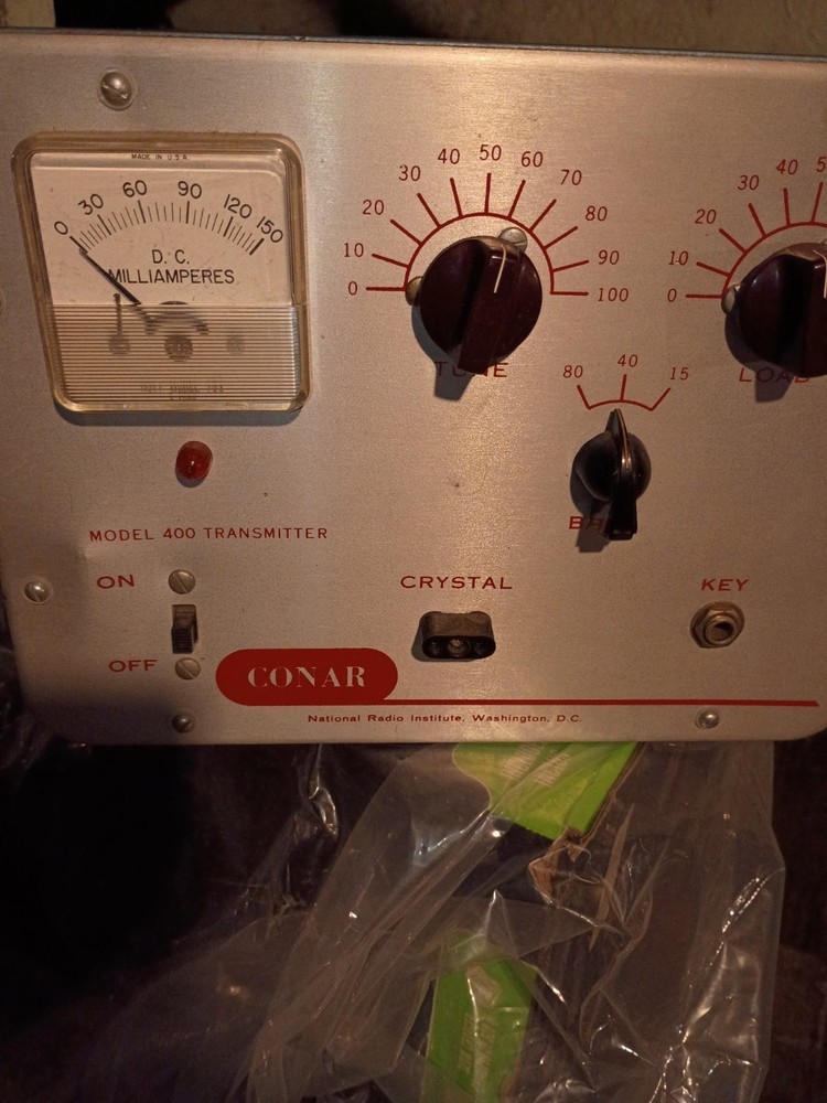 CONAR Model 400 Ham Radio Transmitter Blue Silver Crystal Key Meter